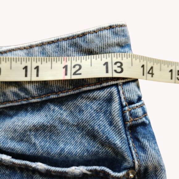 Arizona Shorts 3 Juniors Distressed Raw Cuff Pockets Summer - Picture 5 of 8